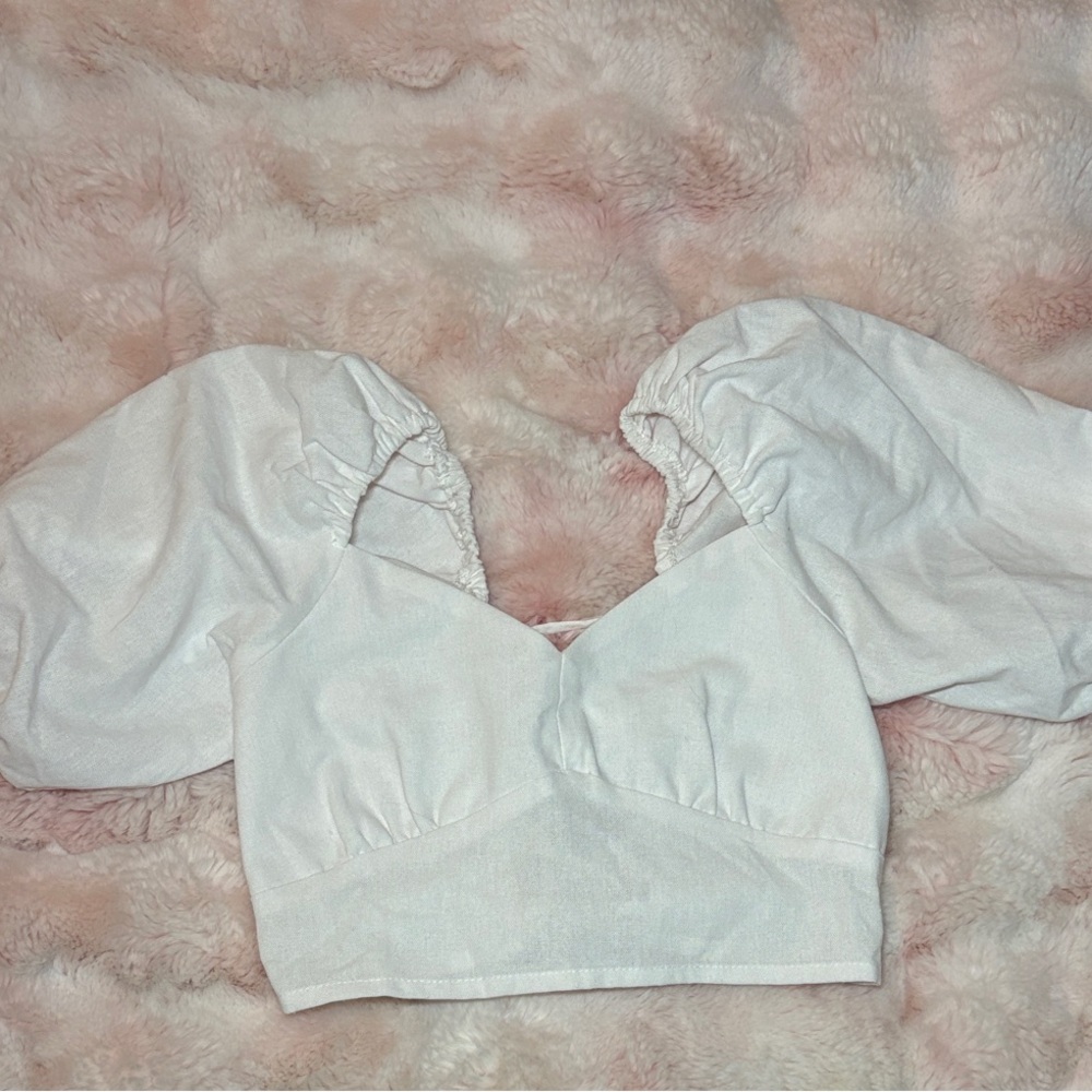 Elegant White Puff Sleeve Top
